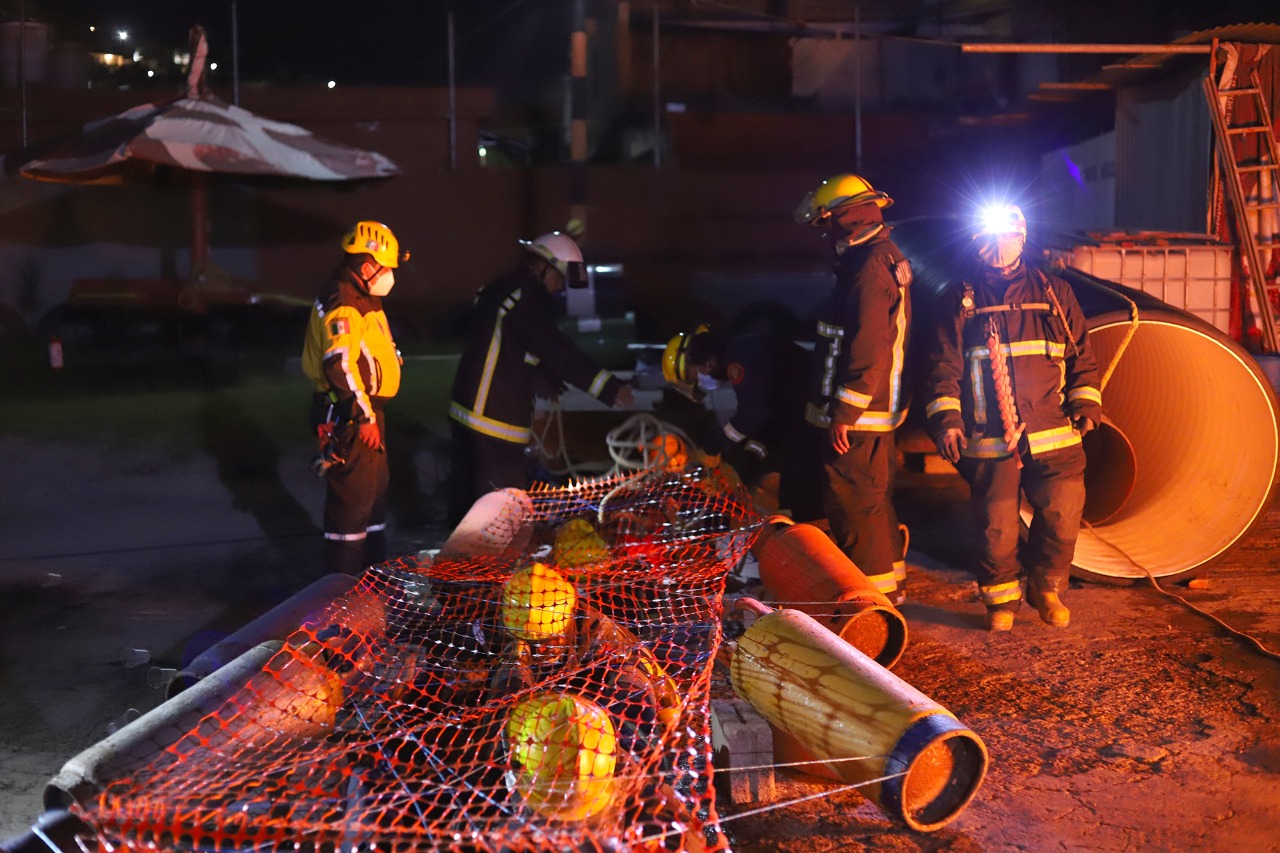 Capacitan a bomberos de municipios en Hidalgo