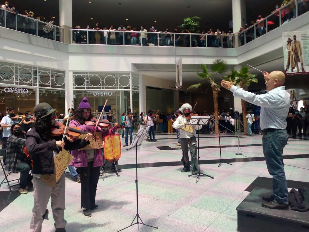 Orquesta Sinfónica del Estado de Hidalgo participa en Flashmob