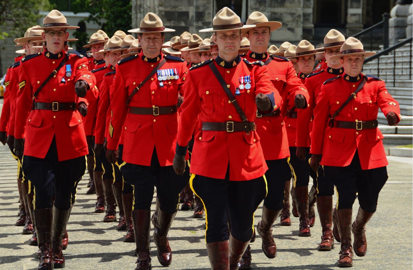 Capacita Policía de Canadá a oficiales estatales