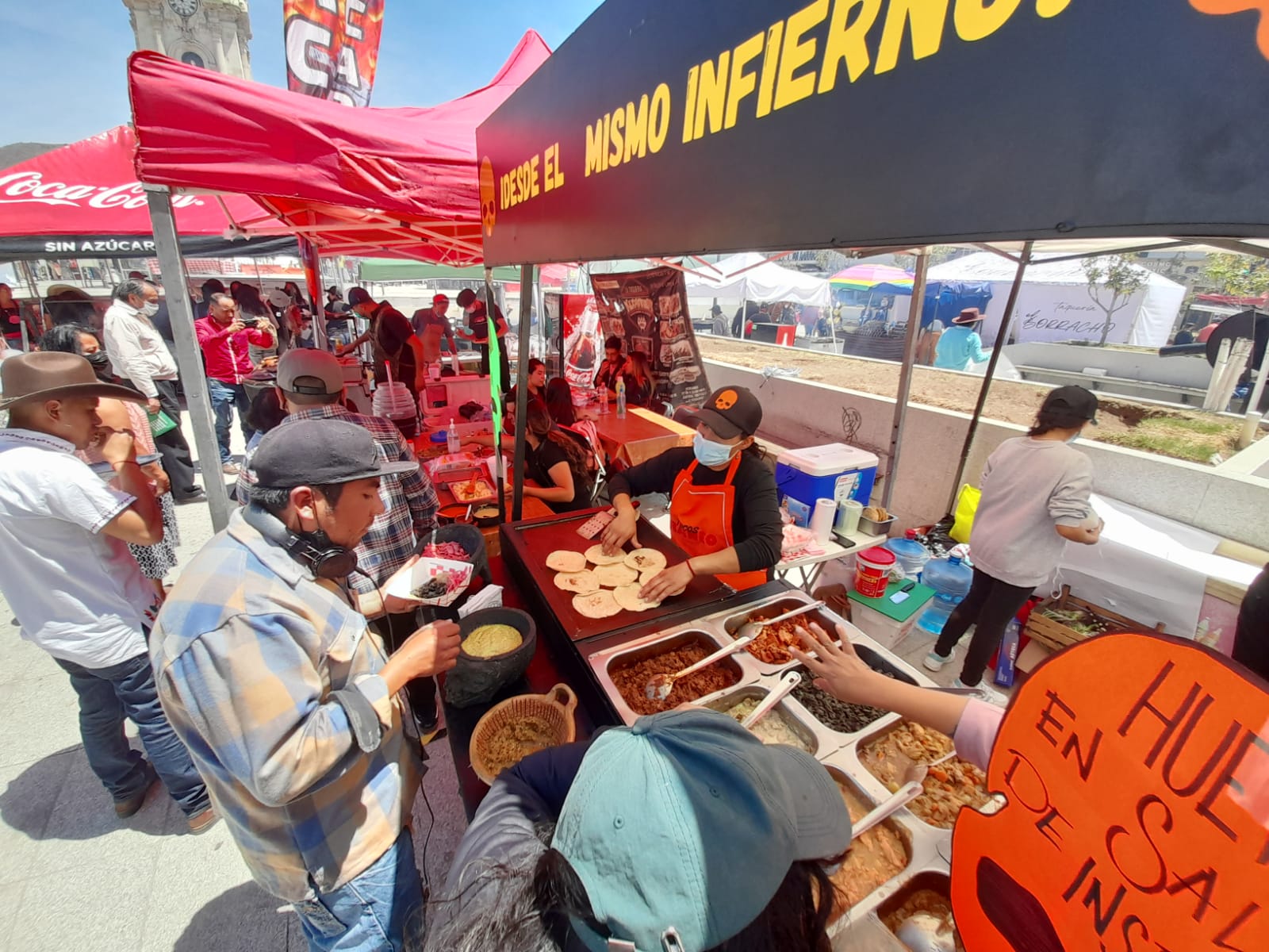 Así se vive la segunda Feria del Taco en Pachuca