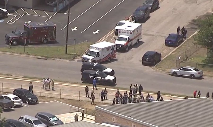 Tiroteo en escuela de Texas deja 21 muertos