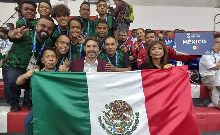 Selección mexicana de talla baja gana bronce en la Copa América