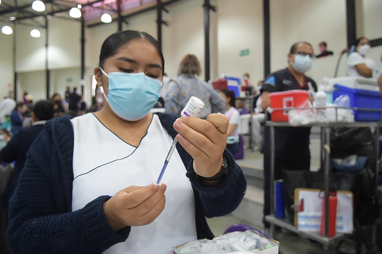 En Hidalgo ya no hay vacunas contra Covid para mayores de 18 años