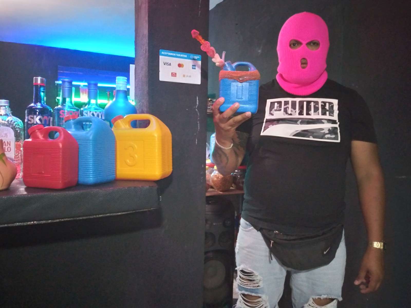 “No es promover el huachicol, vimos una oportunidad”: barman sobre Wachicoldrink