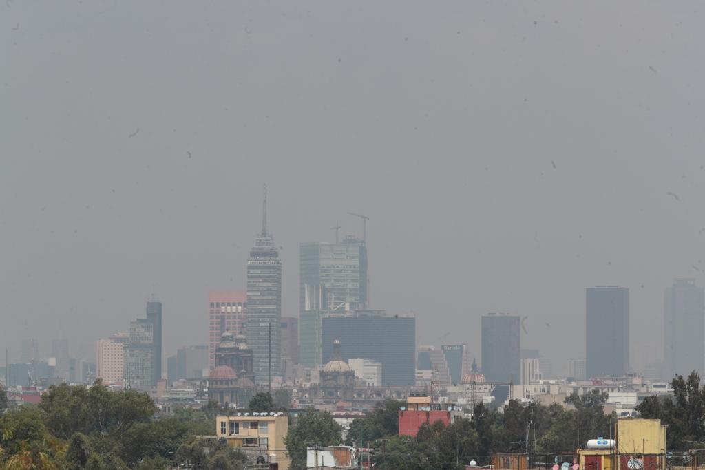 Hoy No Circula doble se mantiene en la CDMX por contingencia ambiental