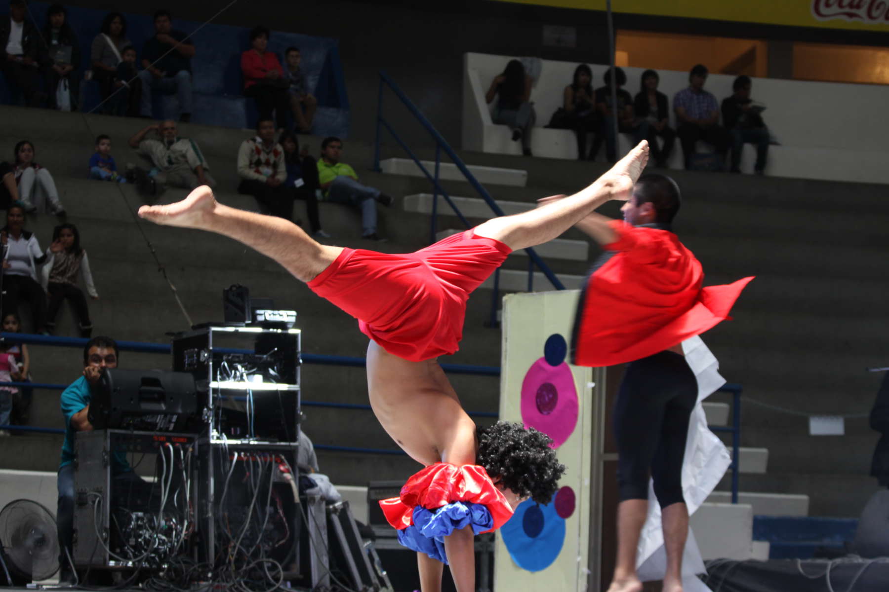 Abren convocatoria para el seminario ‘El circo como elemento para la poesía corporal’