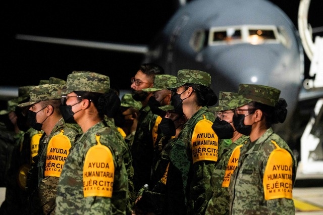 Llega a Cuba segundo avión mexicano con ayuda humanitaria