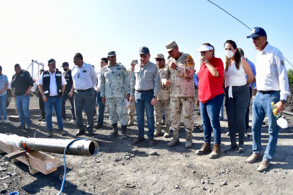 Hoy, día decisivo para rescate de mineros: AMLO