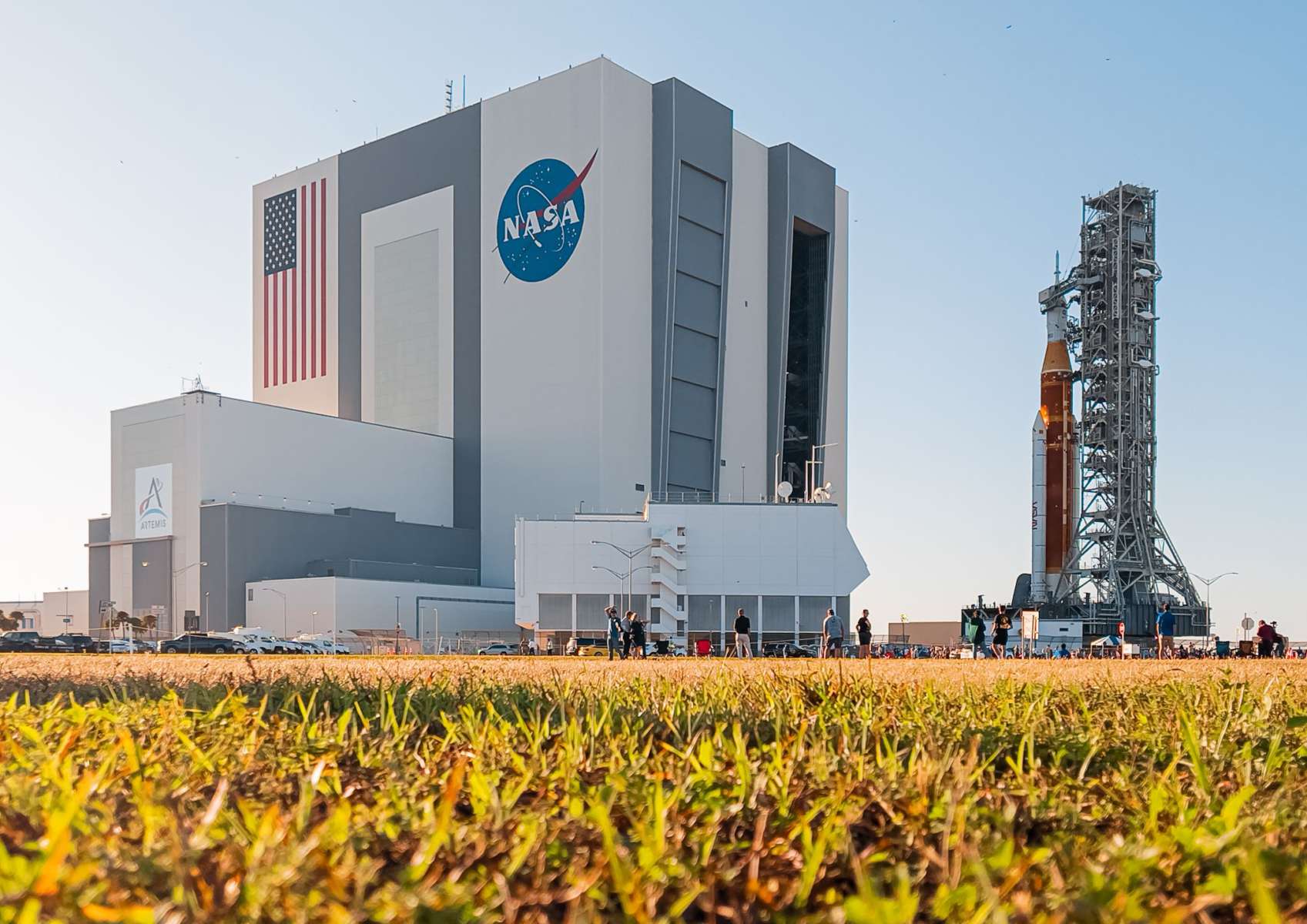 Participa México en misión de la NASA que despega mañana hacia la Luna