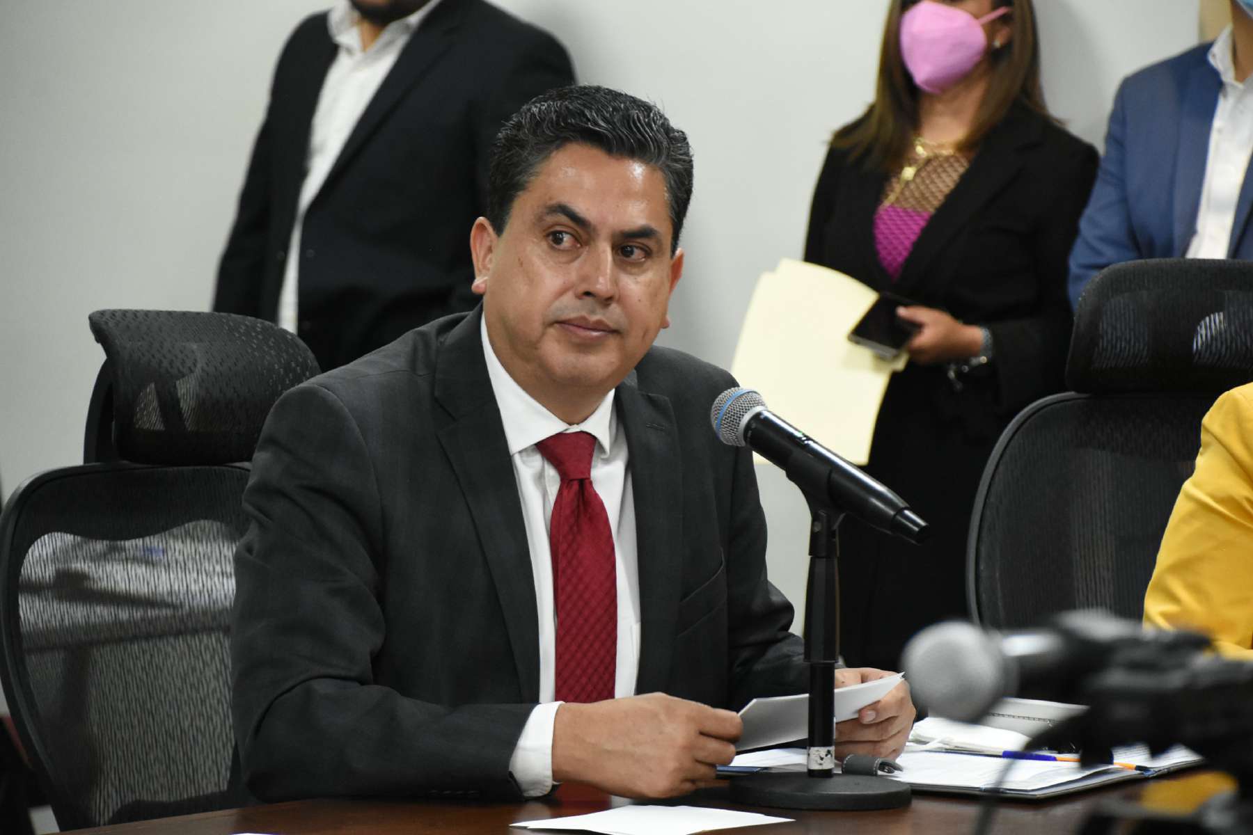 Nueva Secretaría de Finanzas deberá tener experiencia para Paquete Hacendario: Osiris Leines