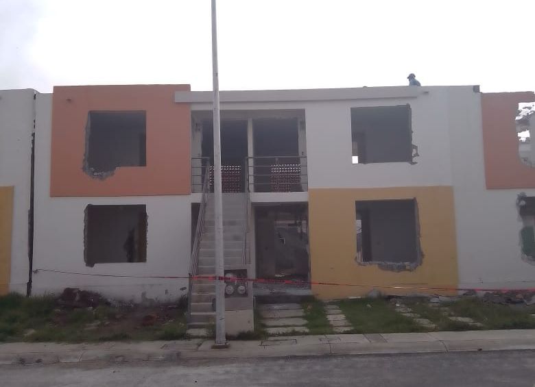 Inicia demolición de casas en malas condiciones en Tizayuca