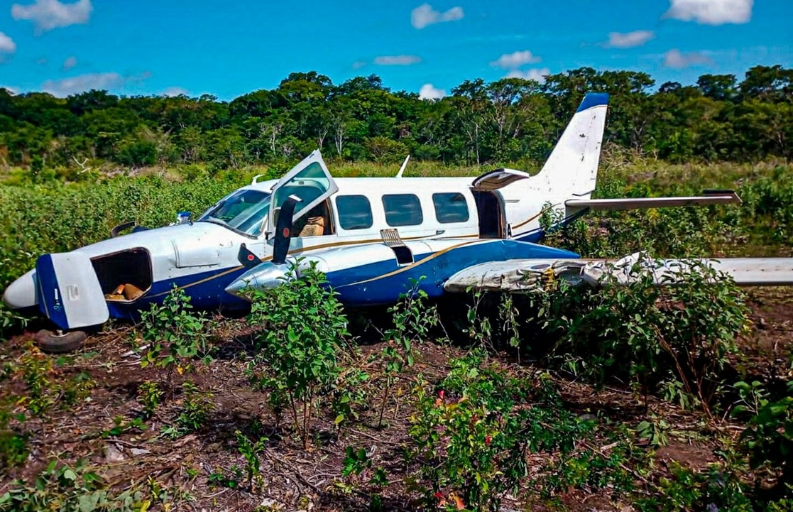 Fuerza Aérea intercepta avioneta en Campeche con 460 kilogramos de cocaína