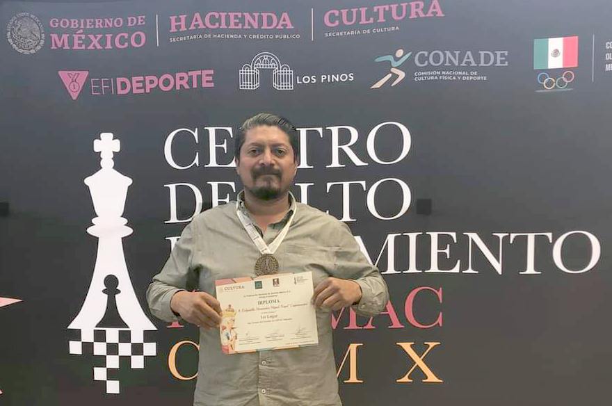 Miguel Delgadillo, campeón estatal del deporte-ciencia