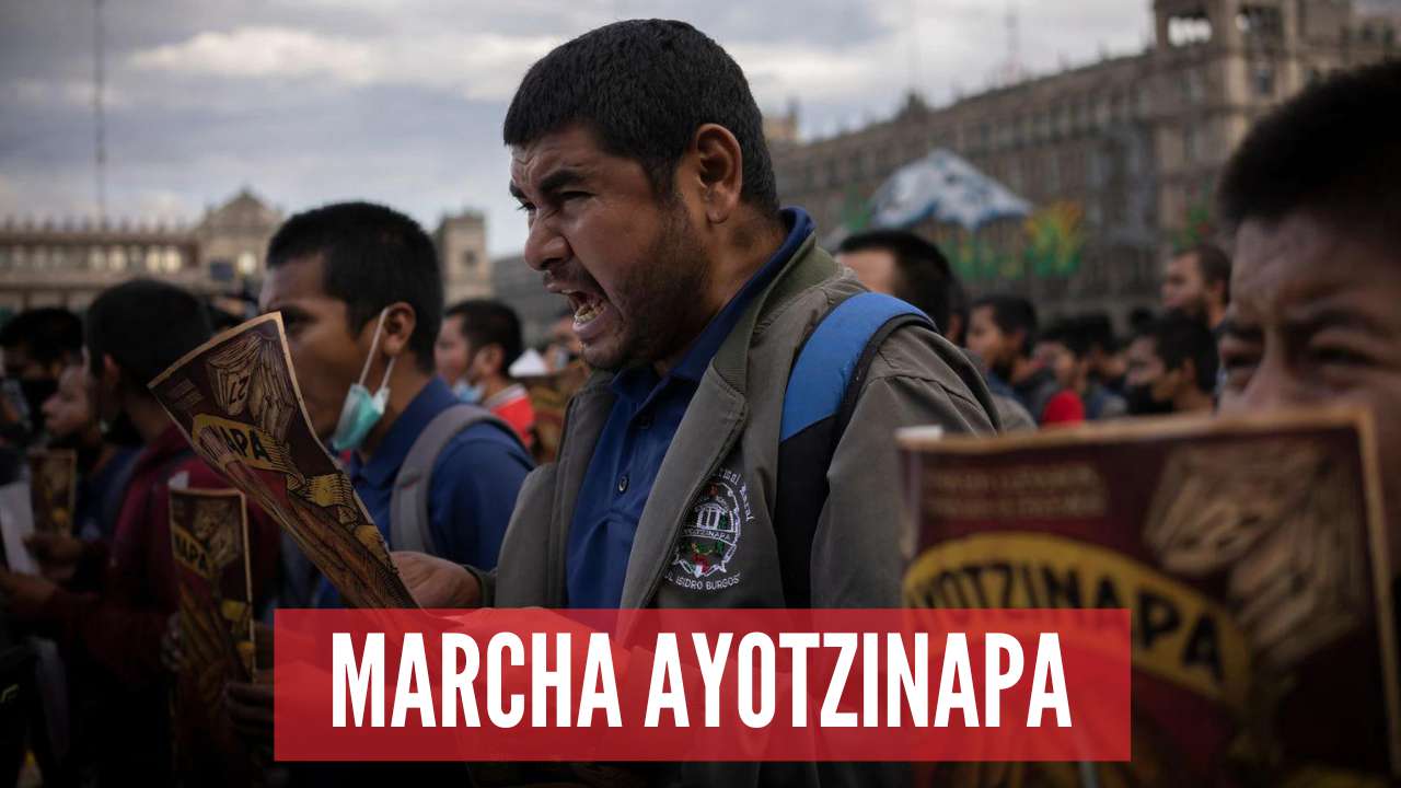 Así fue la marcha por el caso AYOTZINAPA en la CDMX