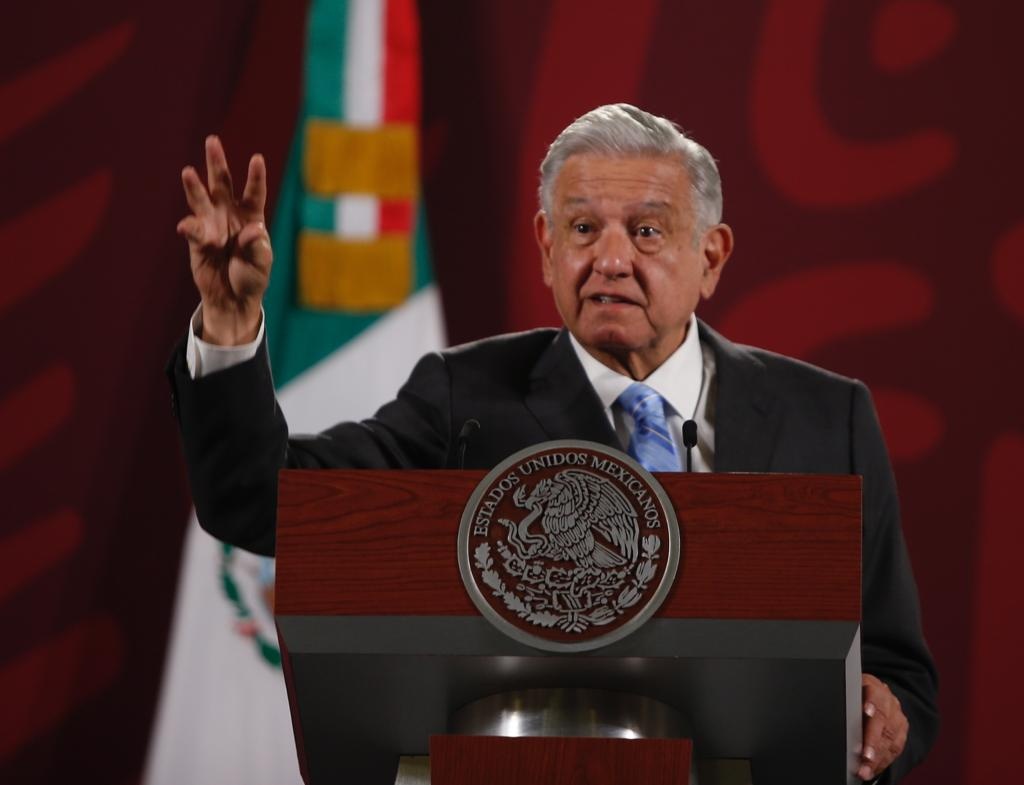 FGR debe informar de avances en investigaciones sobre espionaje: AMLO