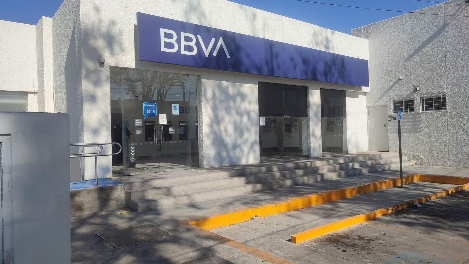 Bancos obtienen ganancias récord sin dar más crédito