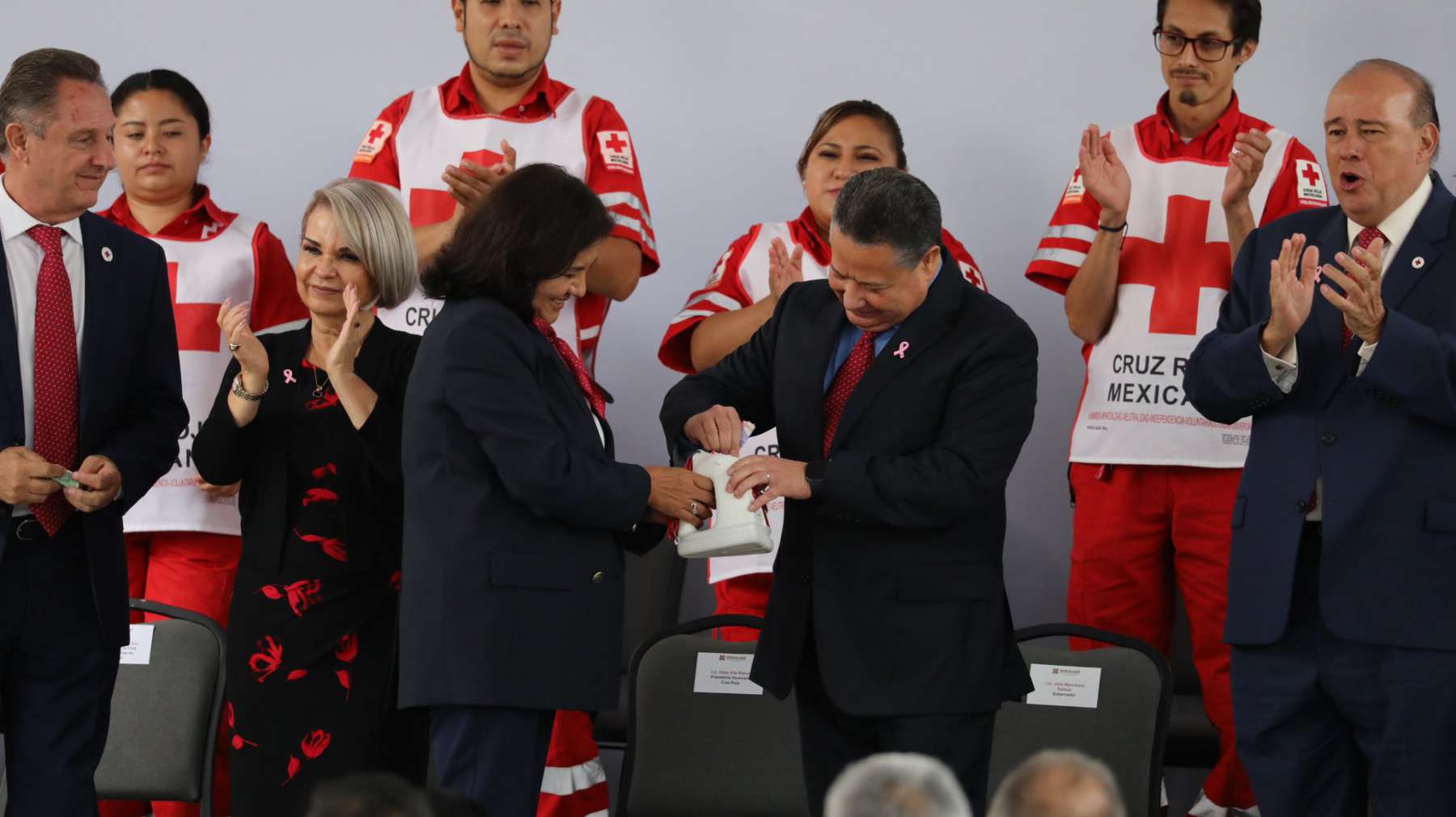 Nombran a Edda Vite Presidenta honoraria de la Cruz Roja en Hidalgo