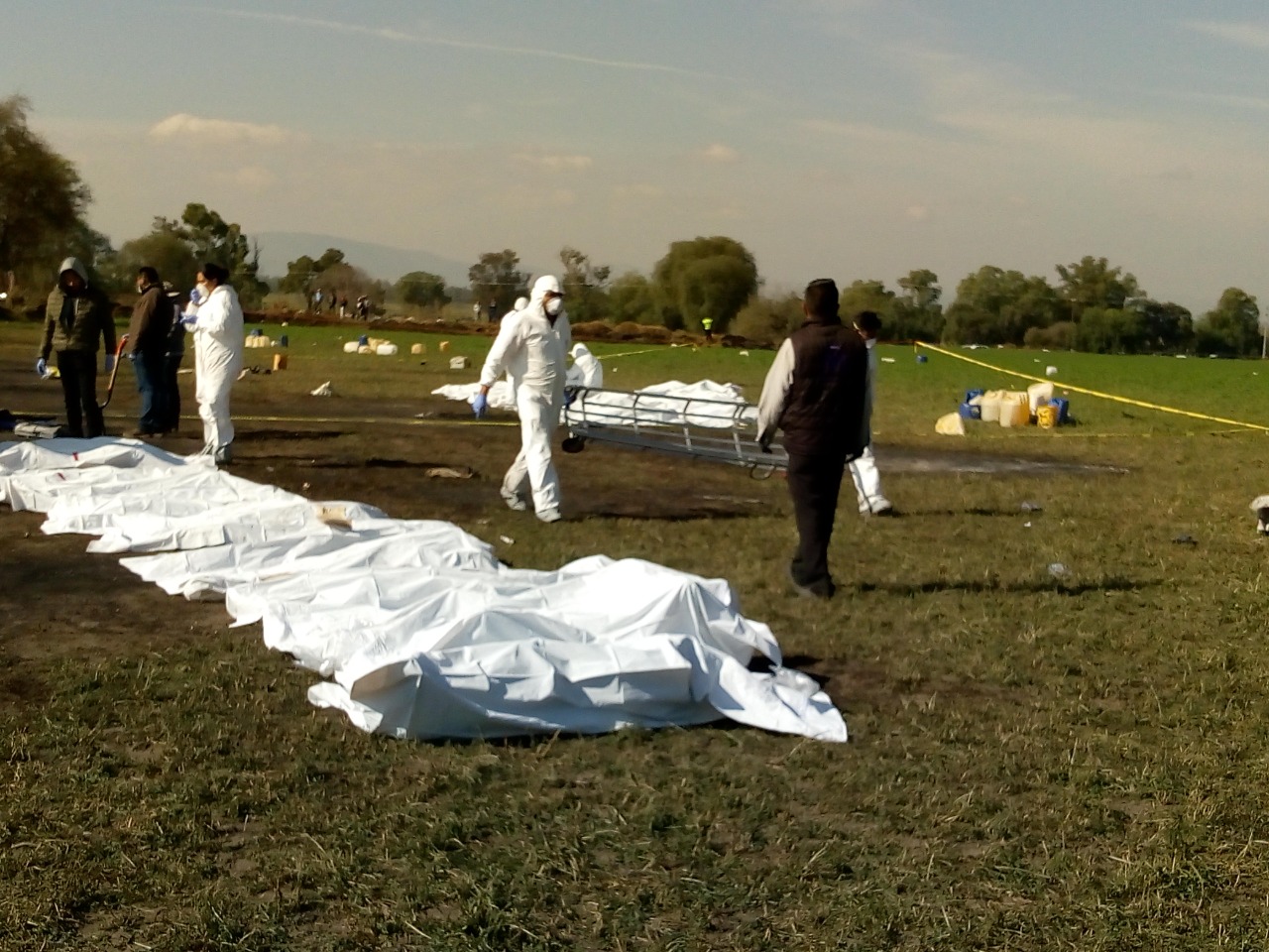 Vinculan a trabajadores de Pemex con explosión de ducto en Tlahuelilpan