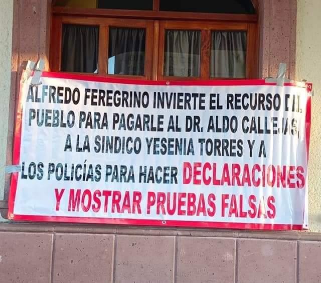 Toman presidencia de Alfajayucan, piden liberación de detenidos por daños a patrulla