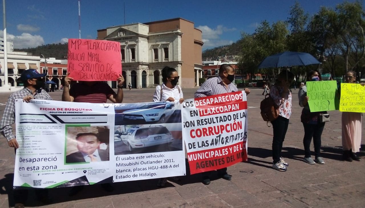 Familiares de desaparecidos en Tlaxcoapan piden intervención de Menchaca