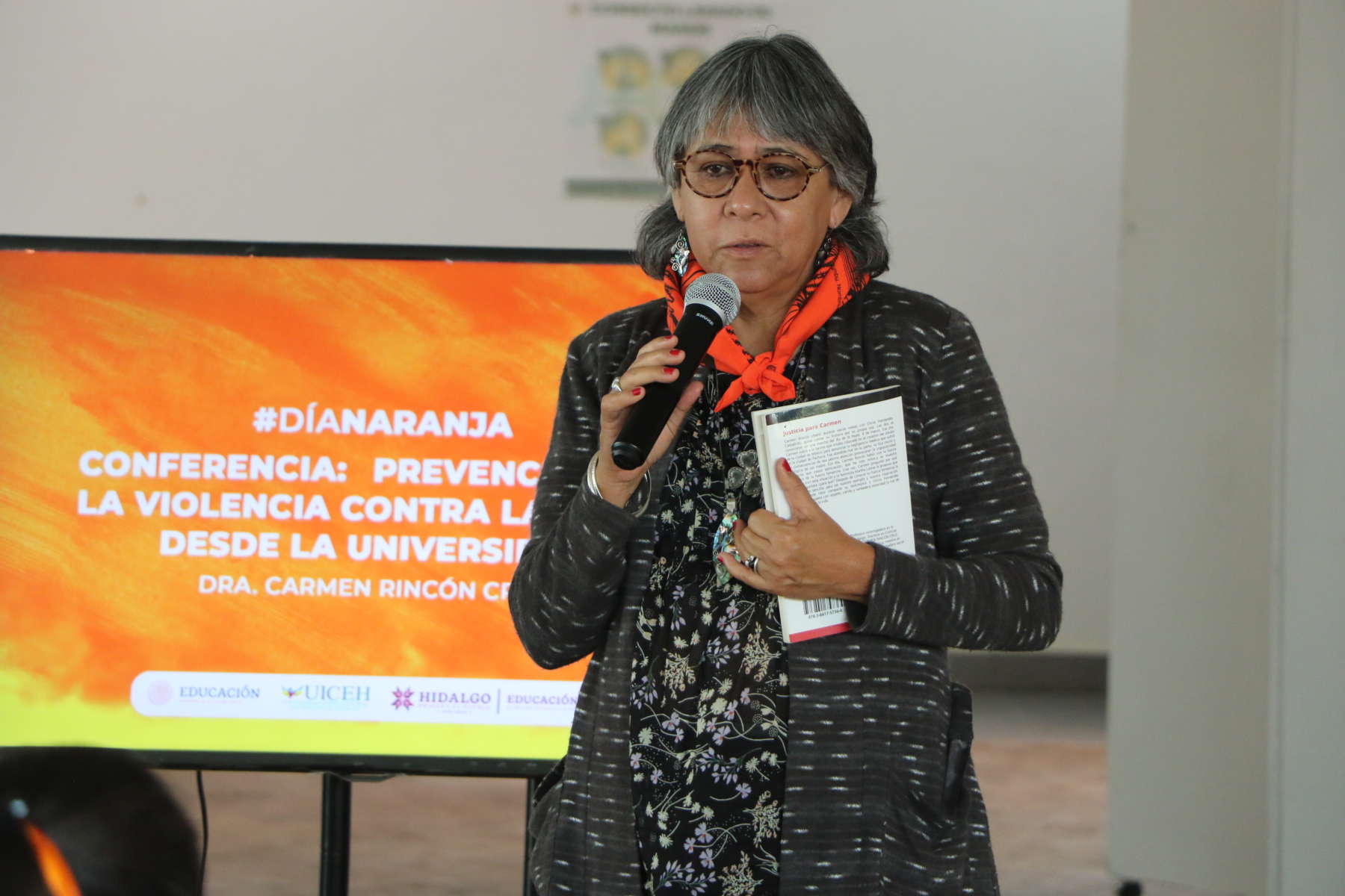 Pionera del feminismo en Hidalgo imparte conferencia en Universidad Intercultural