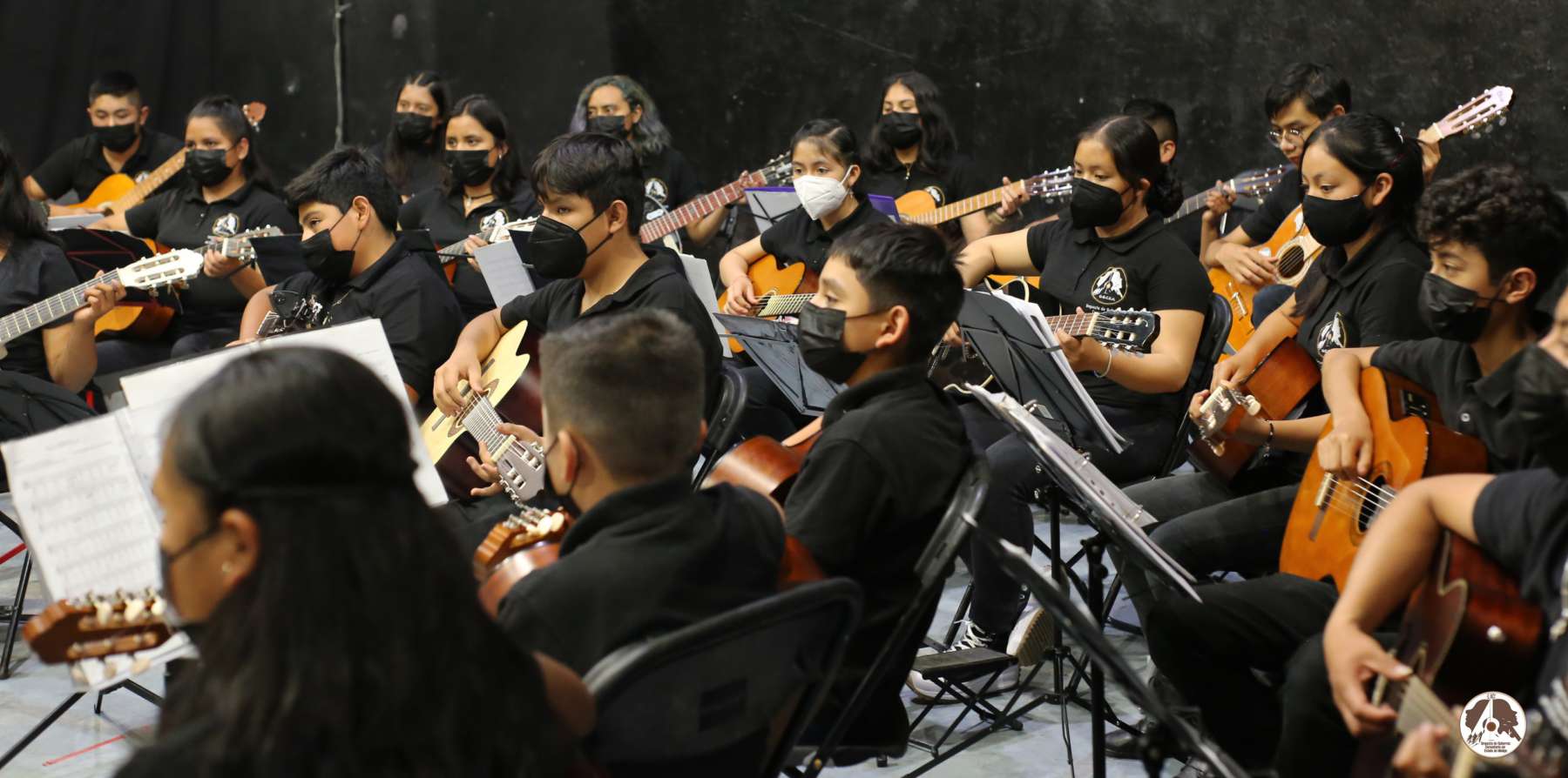 Orquesta de Guitarras Comunitarias de Hidalgo cierra su temporada