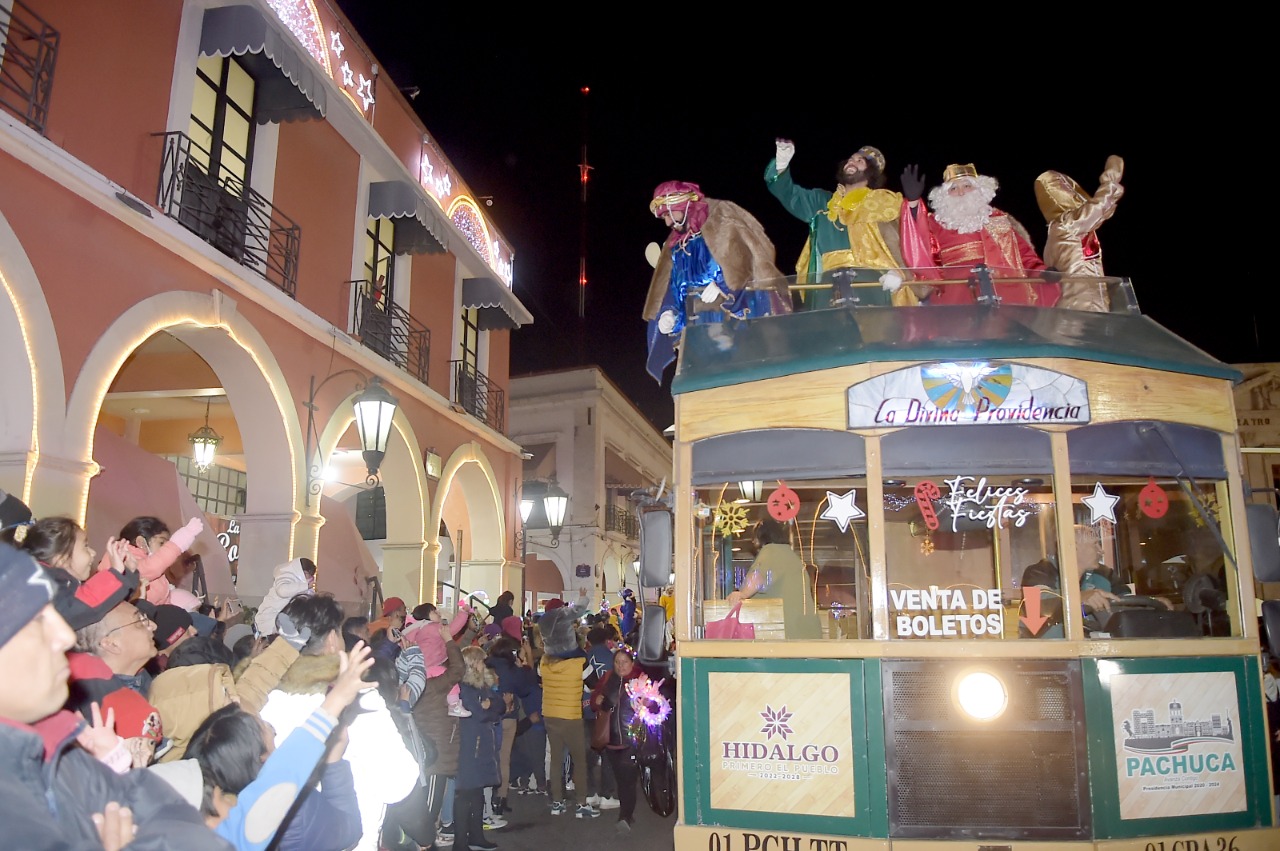 Cabalgata de Reyes Magos decepciona a pachuqueños 