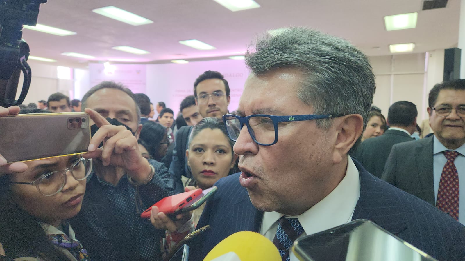 Menchaca será cuidadoso con pronunciamientos por aspirantes a la presidencia: Ricardo Monreal