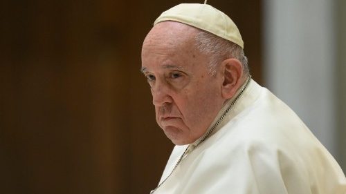 “Ser homosexual no es un delito, es un pecado”; Papa Francisco