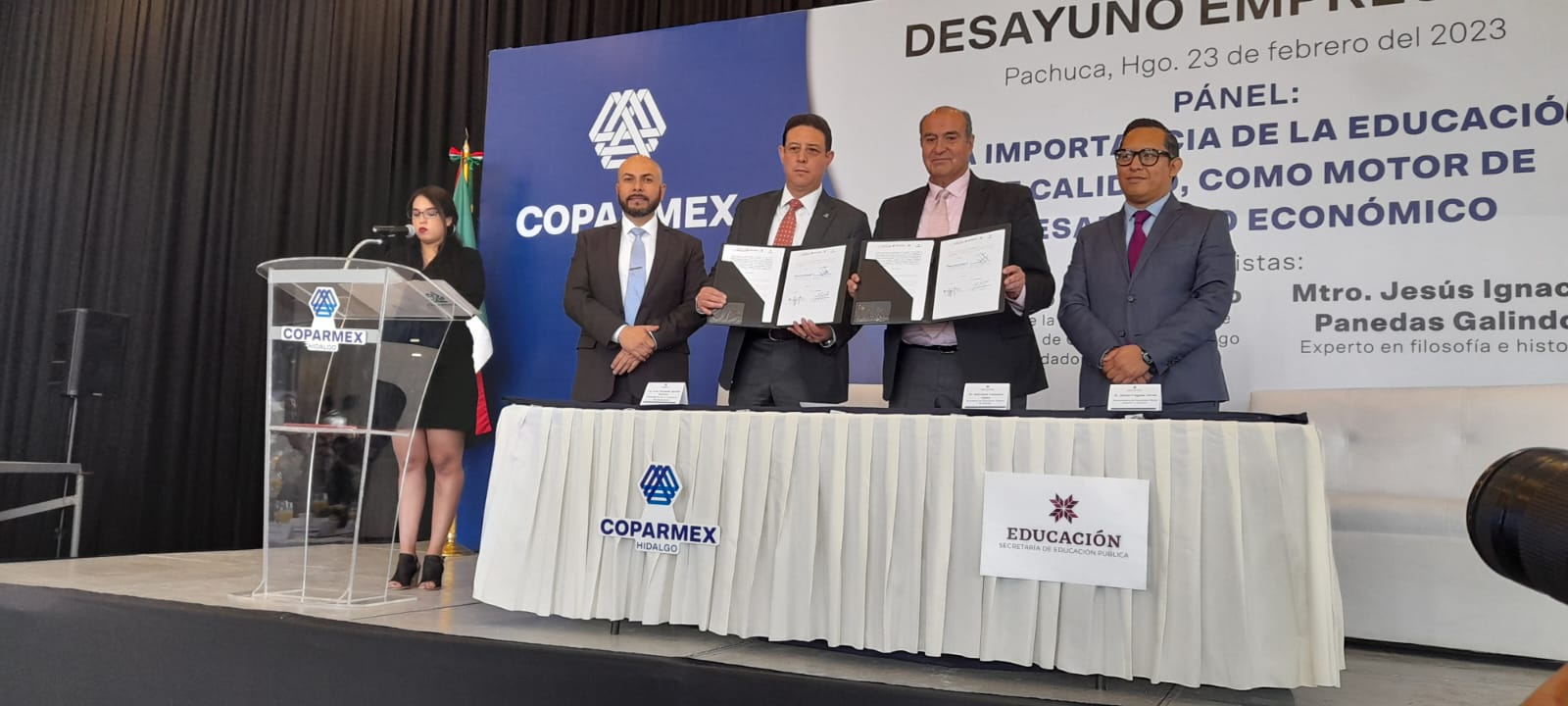 SEPH y Coparmex firman convenio para incorporar universitarios a empresas