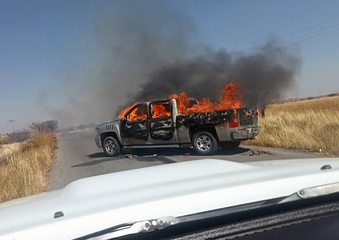 Jornada de violencia, narcobloqueos y enfrentamientos en Zacatecas