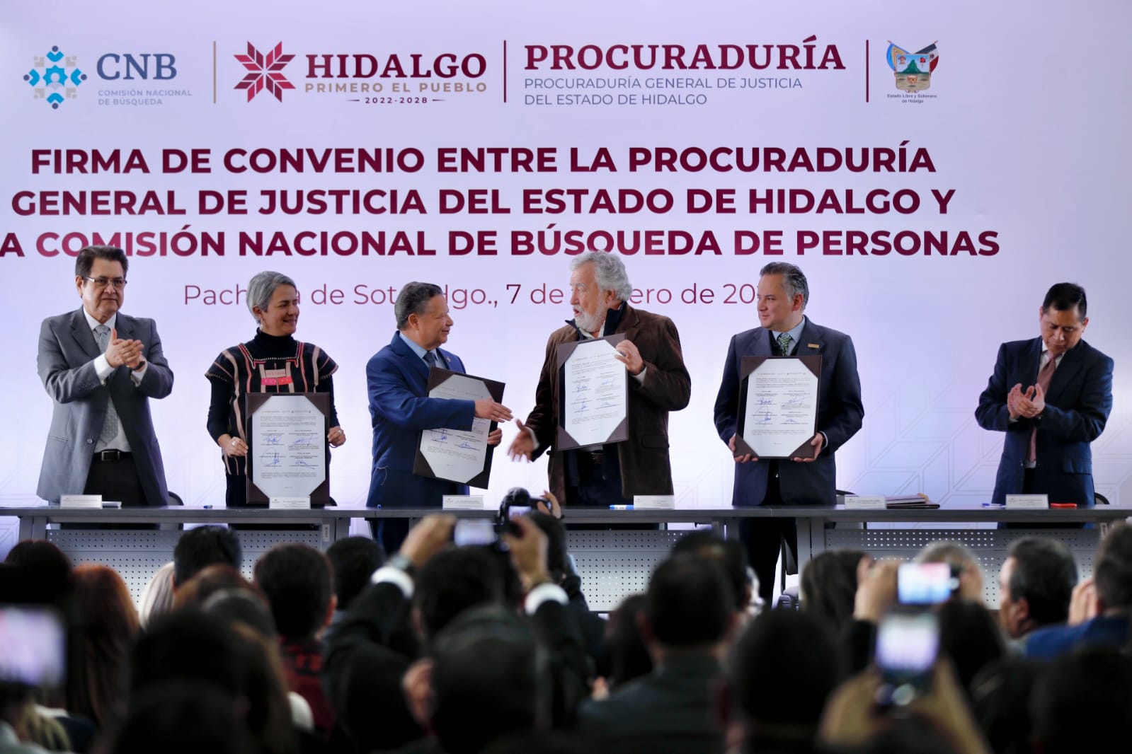 Firman convenio la PGJEH y la Comisión Nacional de Búsqueda de Personas