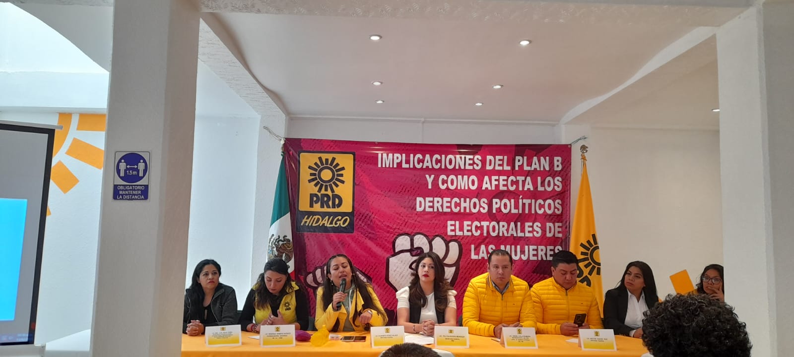 Legisladores del PRD se oponen al Plan B