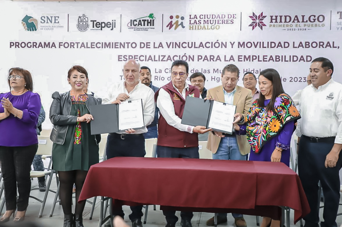 STPSH firma convenio para fortalecer la movilidad laboral de las mujeres