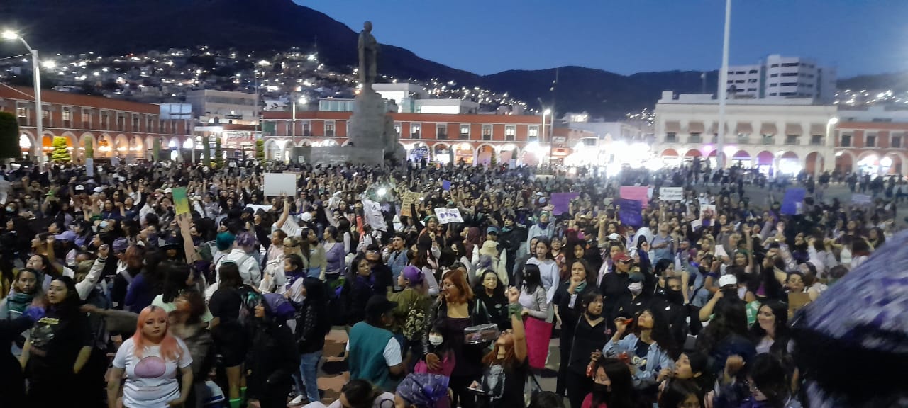 Marcha 8M: Miles de mujeres tomaron las calles de Pachuca