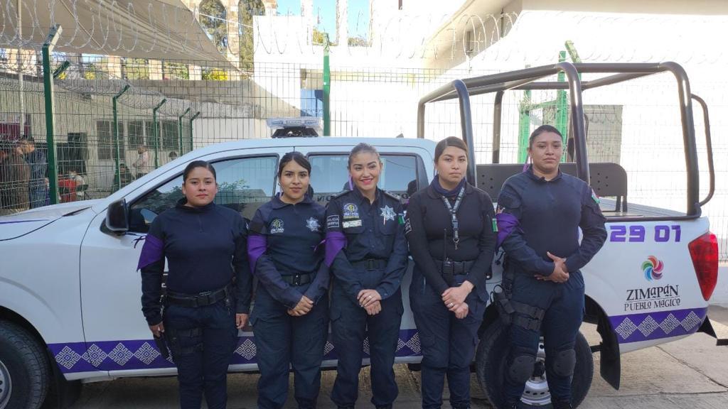 Presentan Policía Violeta en Zimapán