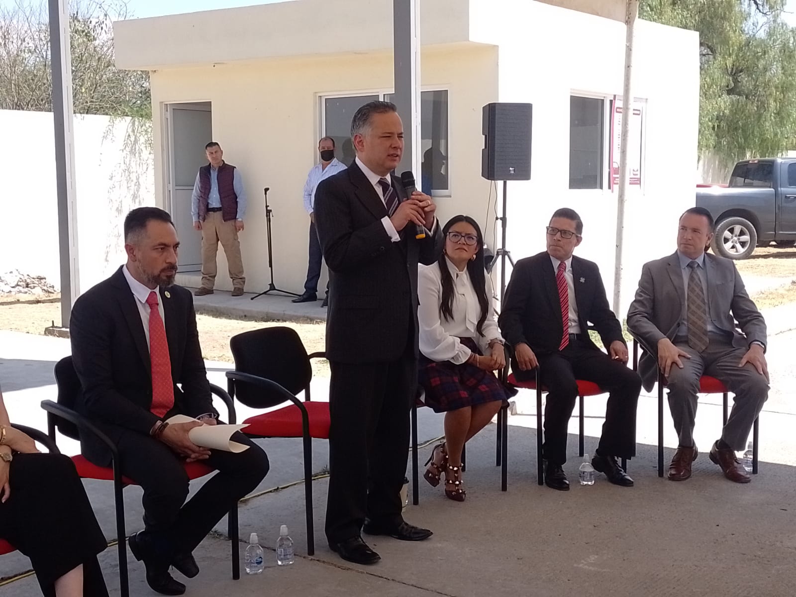 Santiago Nieto inaugura centro de verificación vehicular en Tula