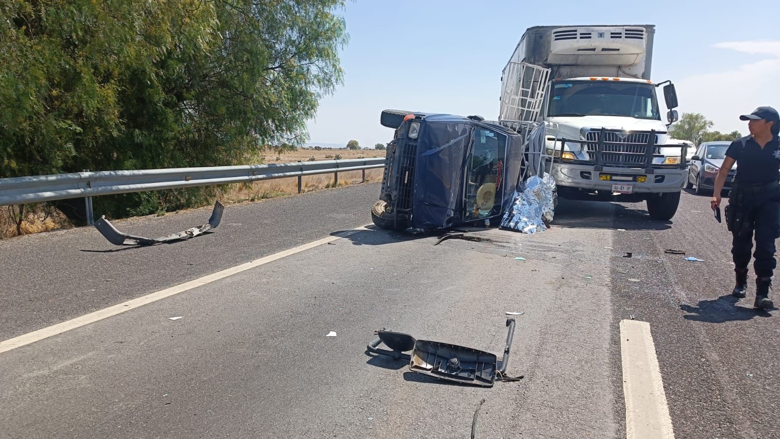 Autopista México-Pachuca: fallece hombre tras choque contra camión