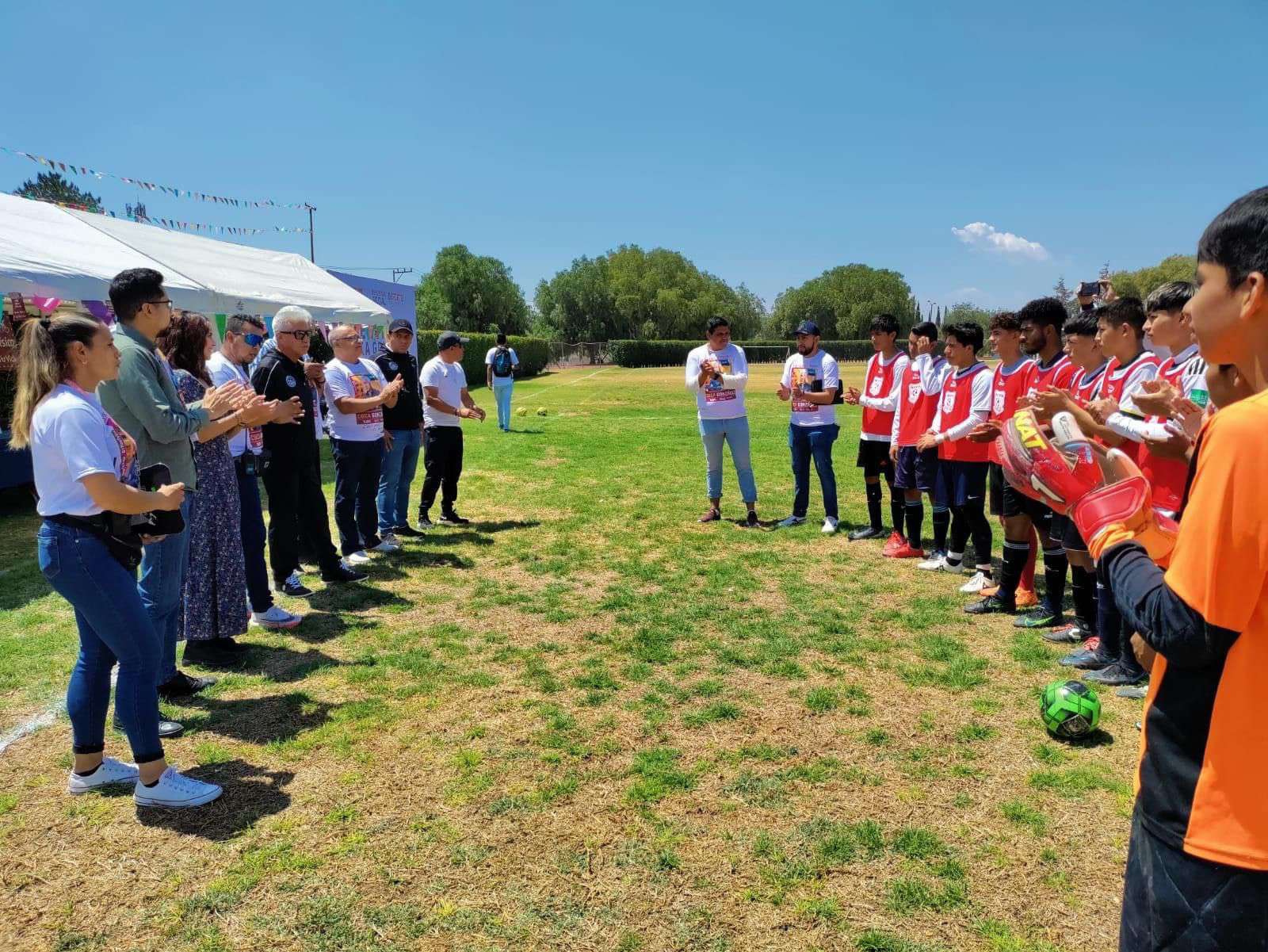 ‘Coca’ González realiza visorias en Tizayuca