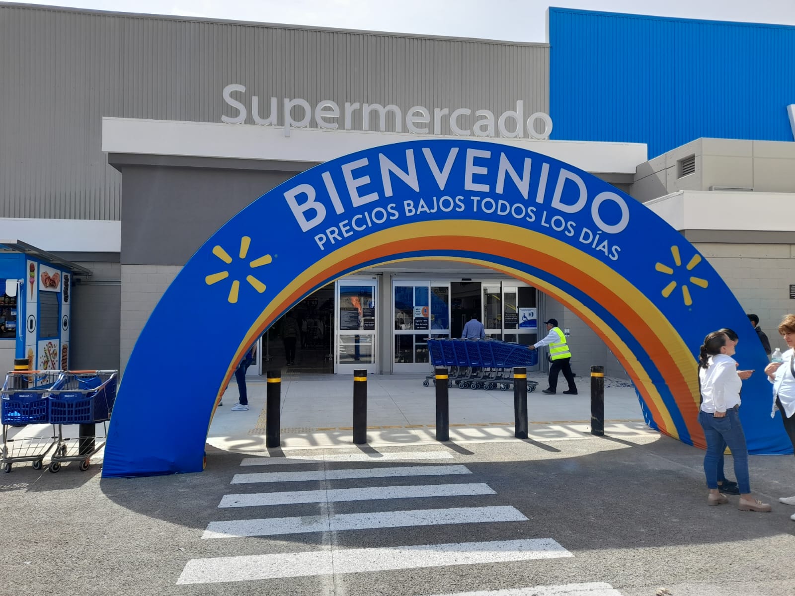 Walmart Mineral de la Reforma: así se vivió la inauguración