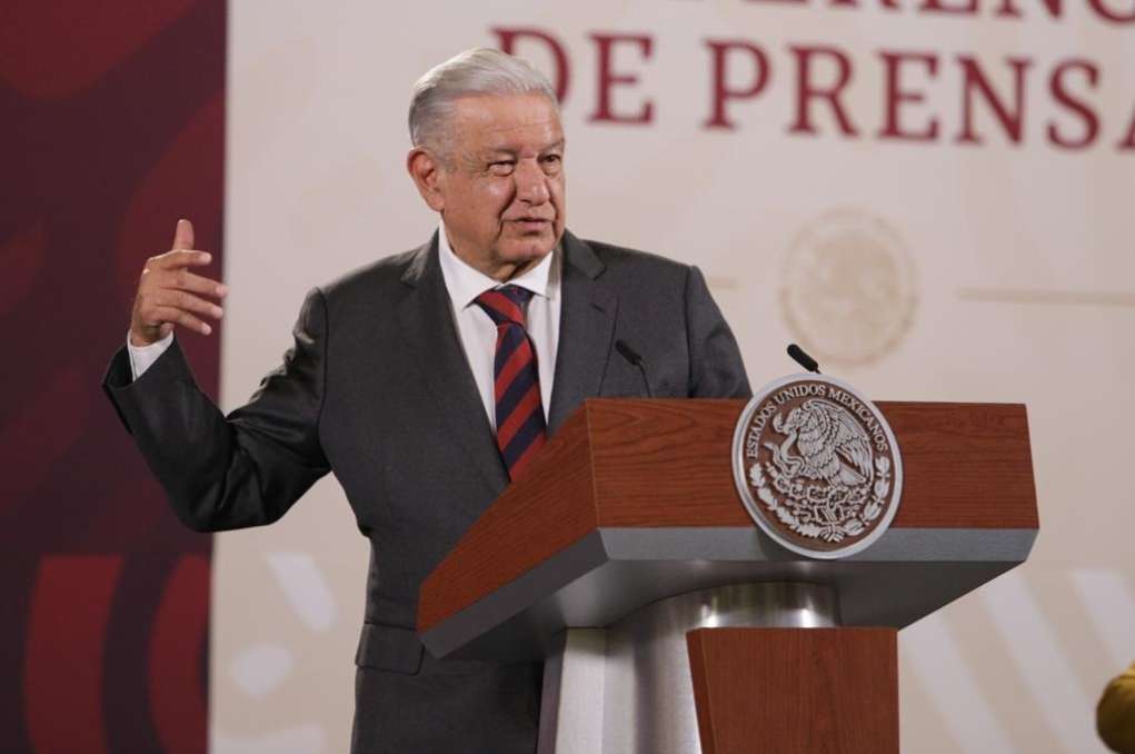 Plantea López Obrador desaparecer al Inai