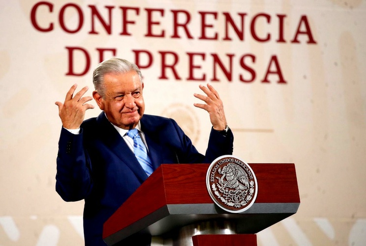 Inicia AMLO estrategia contra “campaña politiquera” sobre fentanilo