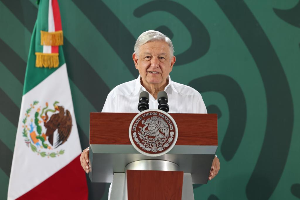 Remesas, principal ingreso para el país: AMLO