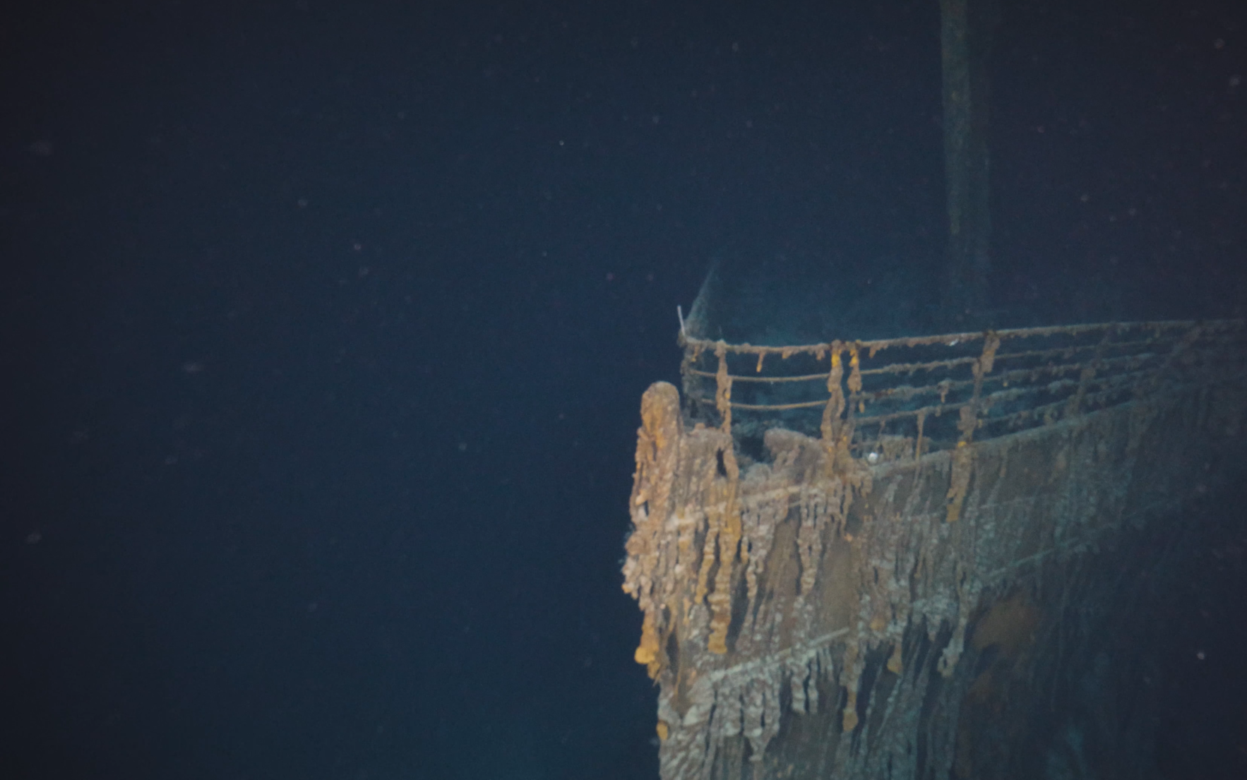 Titanic: desaparece submarino con turistas para ver restos del barco