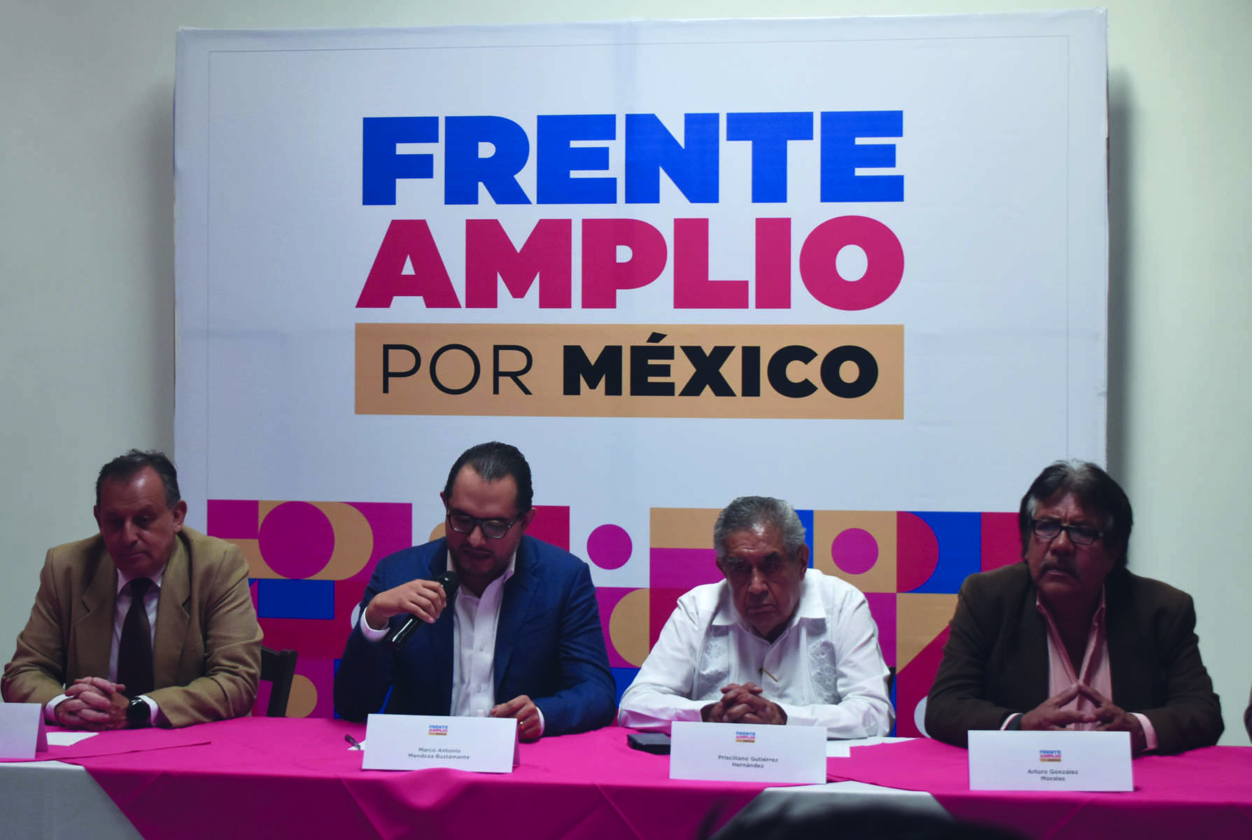 En Hidalgo se construye el Frente Amplio por México