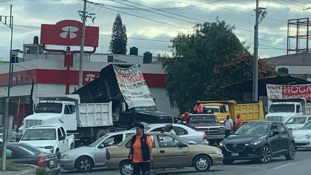 Cipriano Charrez se deslinda de movimientos contra alcaldesa de Ixmiquilpan