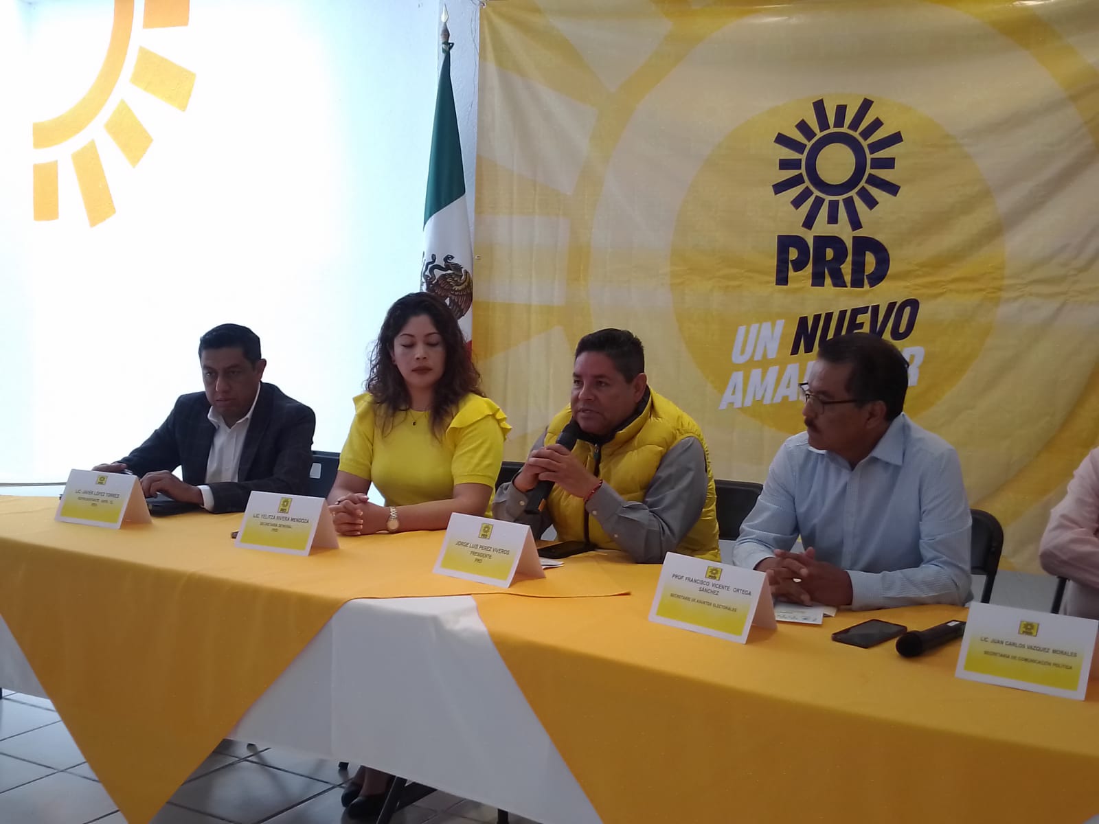 PRD Hidalgo analiza posible alianza para 2024; lamenta “desgajamiento” del PRI