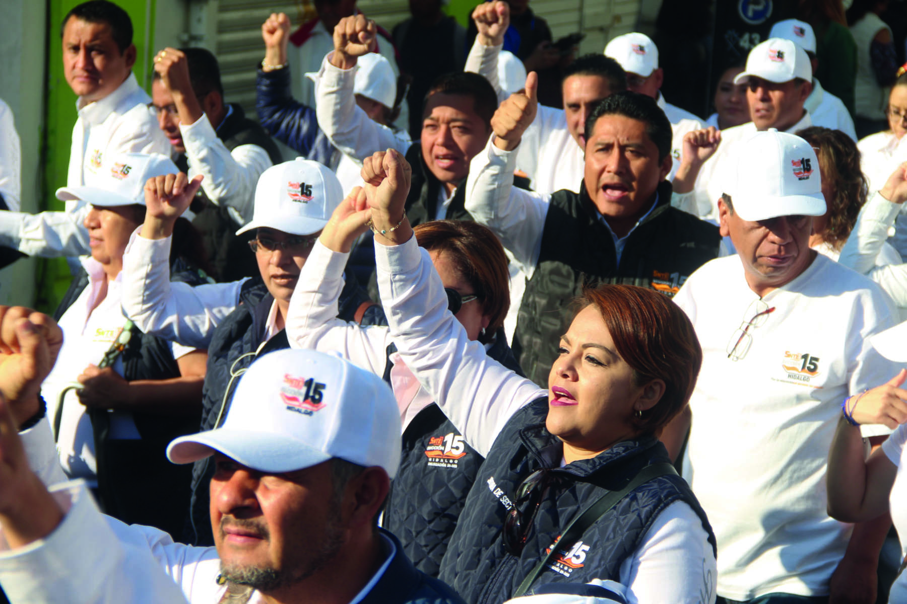 ¡Sin bono para jubilados! Docentes de Tulancingo exigen pago y señalan omisión de IHE y SEPH