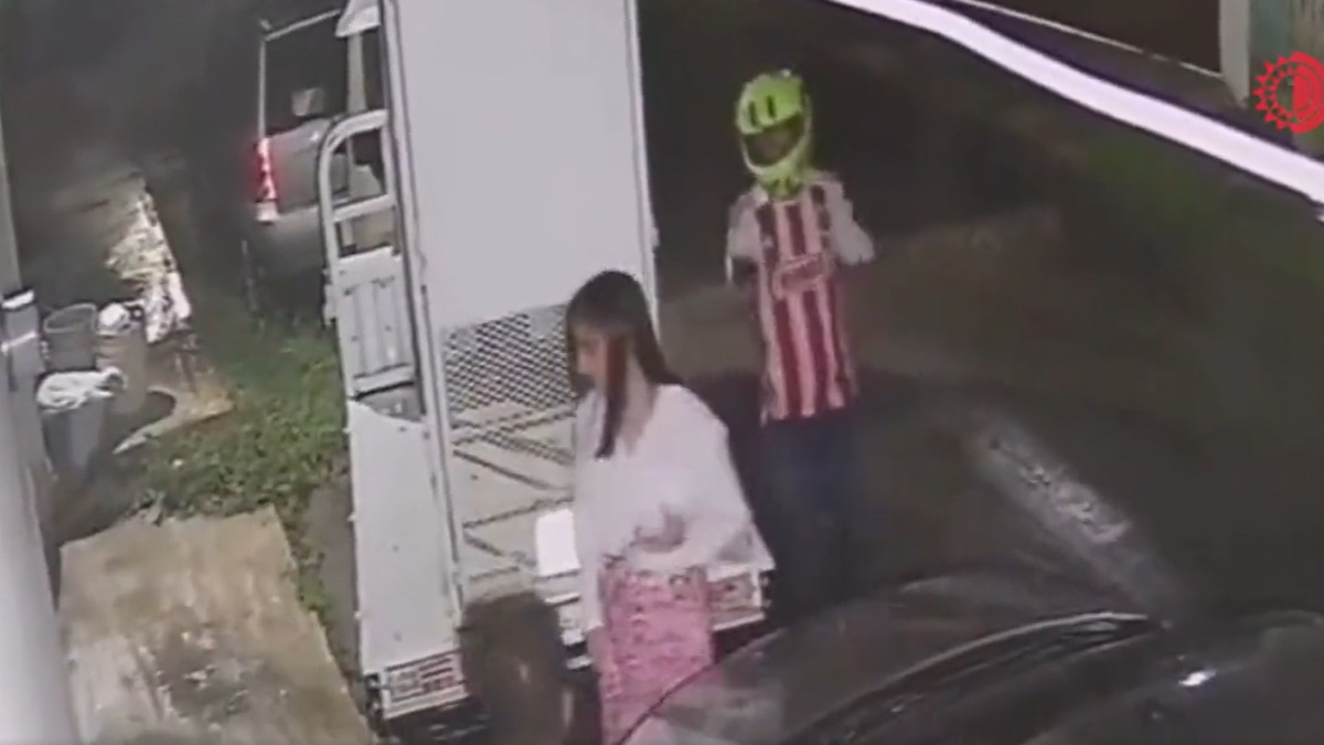 Video: Disparan a operadora de Morena en Campeche