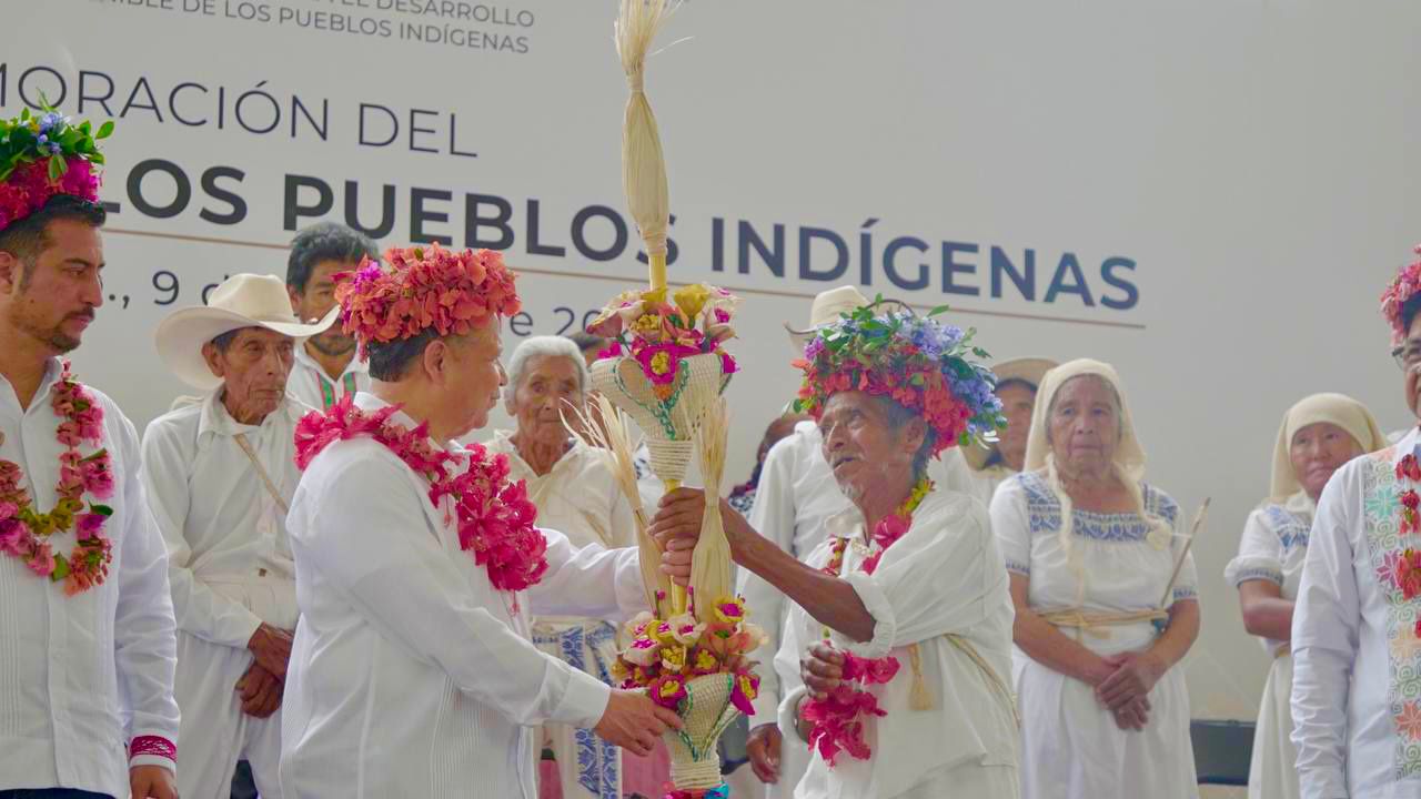 Día de los Pueblos Indígenas: pide gobernador acabar con discriminación